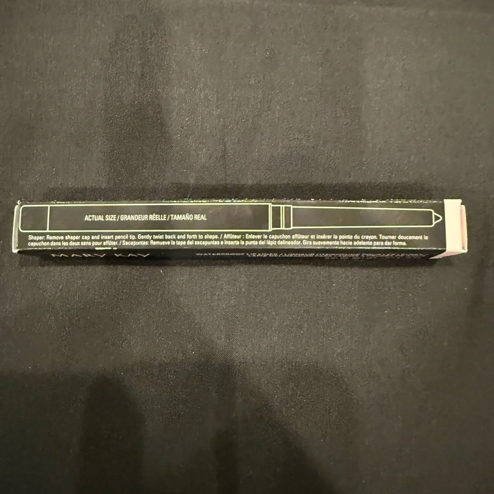 Mary Kay Beige Nude Waterproof Lip Liner New in Box
